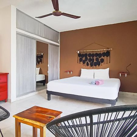 Spanglish Hostel Вальядолід Екстер'єр фото